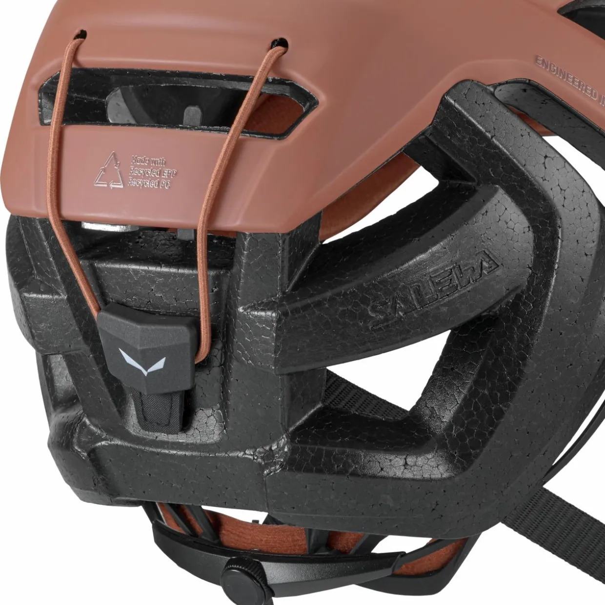Aria Helm